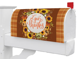 Give Thanks Wreath 5456MM Mailbox Makeover